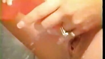Reverse porno allemand Cowgirl vis avec la chaude Mona Wales de Family Sinners