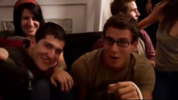 On The Sofa vidéo avec streaming porno francais gratuit la cornée Sofi Algodon de MamacitaZ